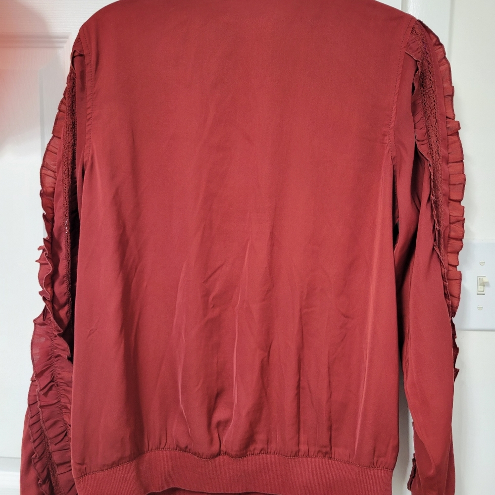 Woman's jacket - Picture 2 of 4